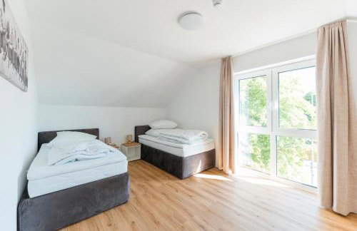 Huus Petjem in Emden Urlaub und Pflege für Senioren - Photo 11