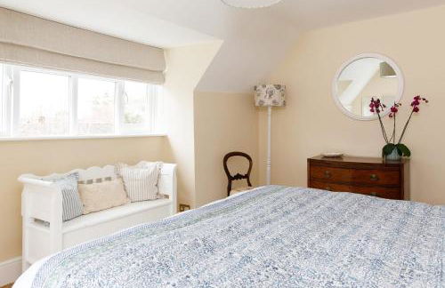 Newly Renovated Cottage 150m From Waterfront - Foto 48