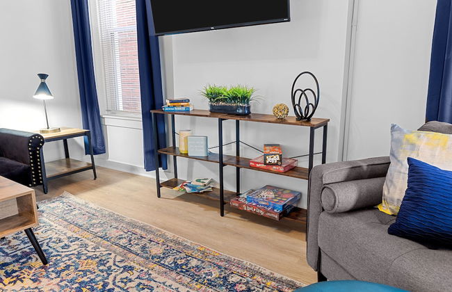 Cozy Family Getaway - JZ Vacation Rentals - Photo 22