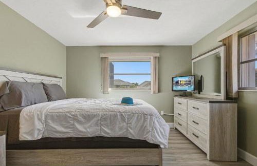 Charm and Old Florida Vibe , Heated Pool & Spa - Villa Parisian Paradise - Roelens - Photo 32