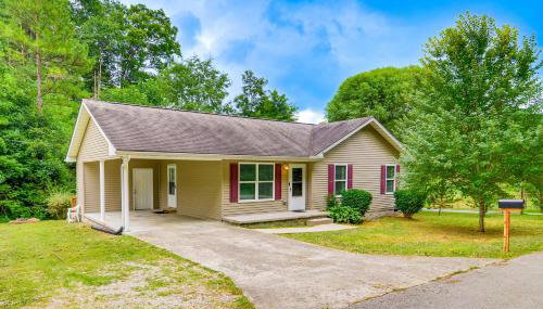 Campton Cottage with Hot Tub, Near Hiking and Climbing - Foto 1