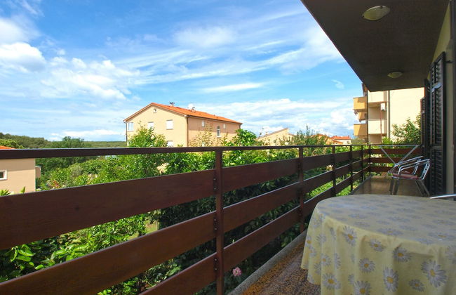 Apartment 1644 - Photo 32