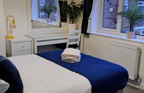 The Heart - Cosy 3 bedroom house with double driveway and Garden in Manchester - Foto 11