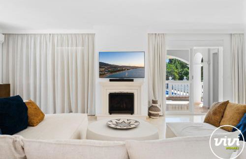 ViVi Homes - Villa Torre Alta - Sea views - pool - terrace - Photo 10
