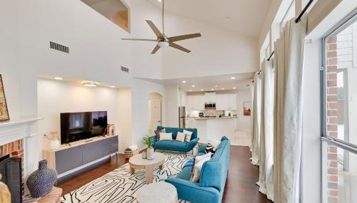 4 Mi to Dtwn: Family Home w/ Games in Frisco - Photo 1