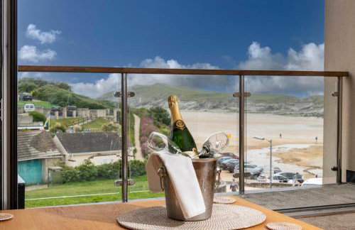 The Beach House & Porth Sands Apartments - Photo 84