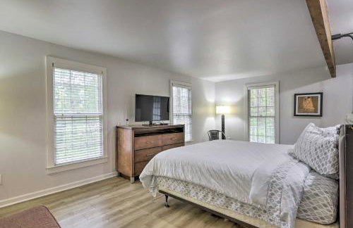 Riverdale Studio about 18 Mi to Downtown Atlanta! - Photo 9