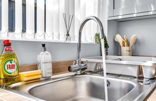 Tower House 2BR 10 Minutes from Alton Towers - Foto 16