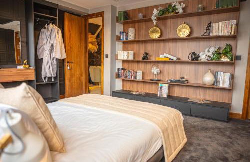 SAINT PAUL - Unrivalled 3BR Penthouse Apartment with Hot Tub Leeds - Foto 19