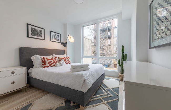 Sun-drenched 3BR Loft With Outdoor Space Near NYC - Foto 11