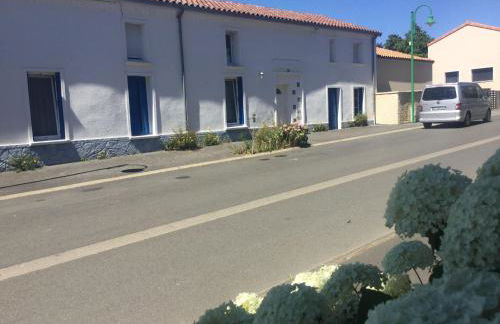 Charmante Maison avec Jardin, Proche Puy du Fou et Cholet, Wifi, Tout Confort - FR-1-622-48 - Foto 7