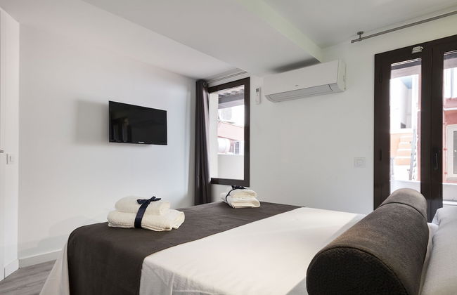 Habitat Apartments ADN - Photo 11