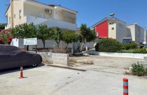 Emerald Seaside Apartment In Pefkohori - Photo 31