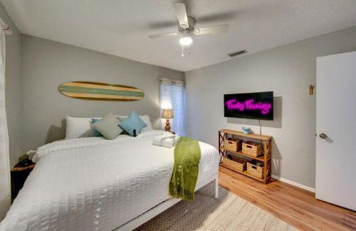 Funky Flamingo 3Kings Beach Gear Hot Tub & Pool - Foto 40