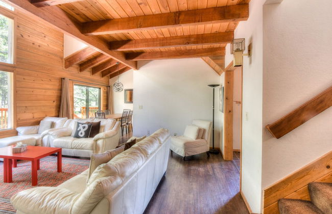 Northwoods Hangout Near Tahoe Donner - Foto 11