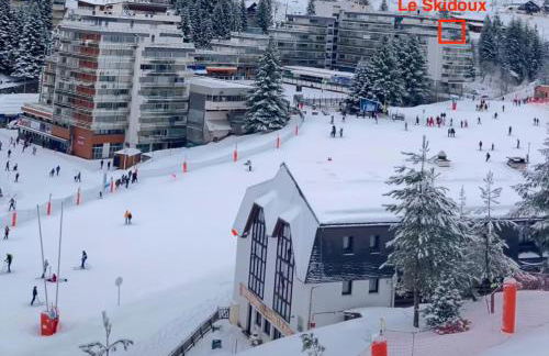 Le Skidoux 2*, au pied des pistes, vue montagne - Foto 2