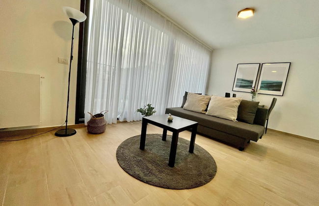 Modern 1BR Near Diamond District by Oneluxstay - Foto 30