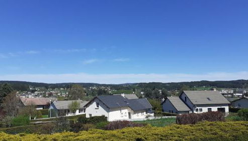 Haute-loire Tence Belle maison neuve plain-pied 4 étoiles avec parc arboré clos - Foto 2