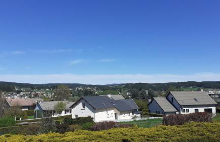 Haute-loire Tence Belle maison neuve plain-pied 4 étoiles avec parc arboré clos - Foto 2
