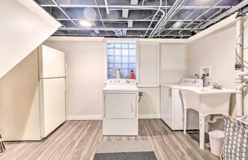 Home with Office and Yard 25 Mi to Downtown Chicago! - Foto 29