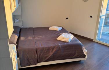 Lanternalba appartamento con vista sul porto antico - Foto 35