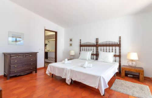 4 Bed Villa, Pool & Tennis Court in Carvoeiro - Foto 19