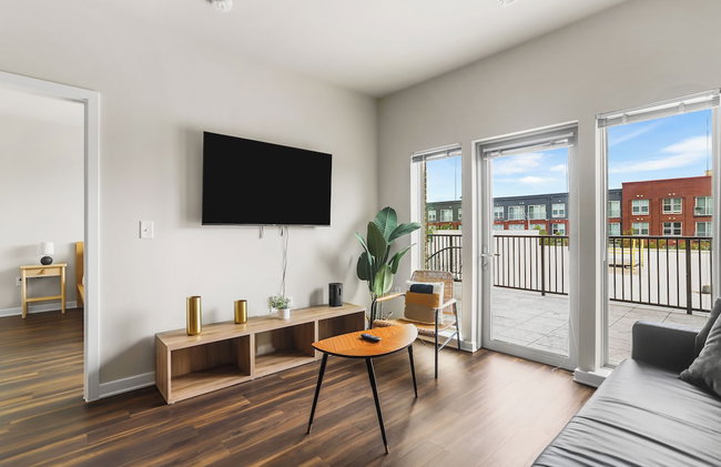 Huntington Apartments near Huntington Metro - We Host - Photo 46