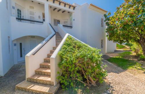 Ocean Vista Retreat with Beach & Pool Access by Drago Rentals - Foto 51