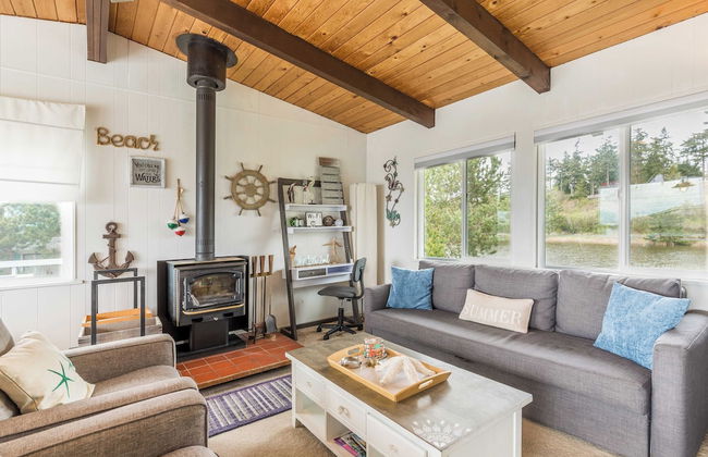 Totally Beachin' Getaway by Avantstay Waterfront - Foto 8