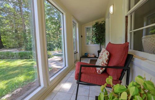 Dog Friendly Lakeside Escape with Hammock and Fire Pit - Foto 9