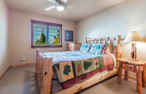 Incredible Views w Garage on Lake and bike trail - Foto 42