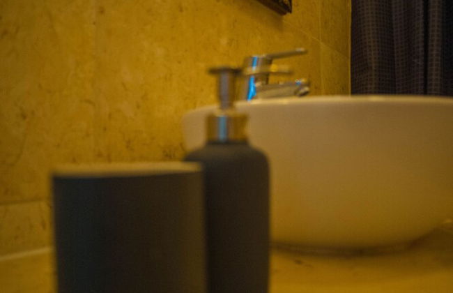 WiFI Gratis Balcon y Terraza Old Havana - Photo 35