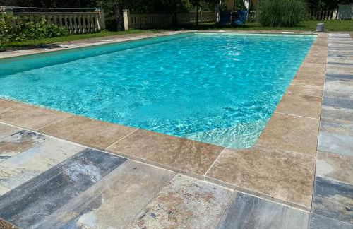 Modern Gîte In The Heart Of Château De Champagnat - Foto 8