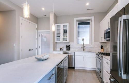 Stunning Condo #2 - Downtown River North - Foto 12