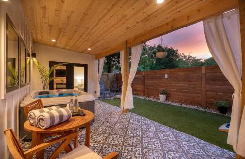 Petit Paradis Studio with hot tub - Photo 45