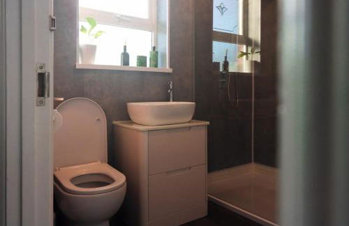 Superb Large Bespoke 5 Star Detached Villa, Prime Location, Belfast Stay - Foto 34