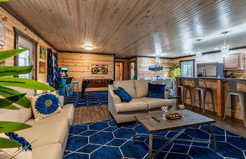 Wooded Circle - Barrel sauna, hot tub, fire pit - Foto 22