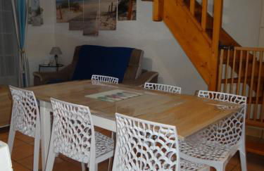 Villa Sérena la forêt et la plage à quelques minutes! - Foto 1