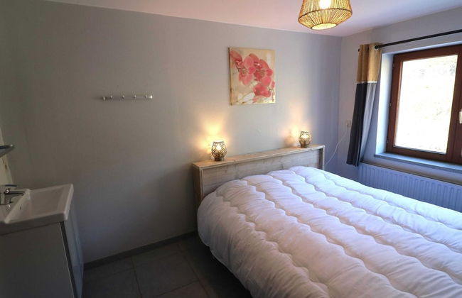 Holiday Home in Ardennes With Sauna & Nature - Photo 3