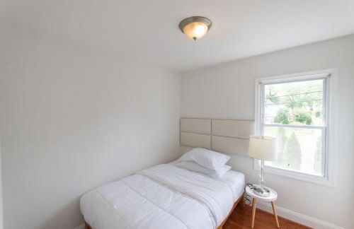 Takoma Park Home ~ 6 Mi to the National Mall! - Foto 12