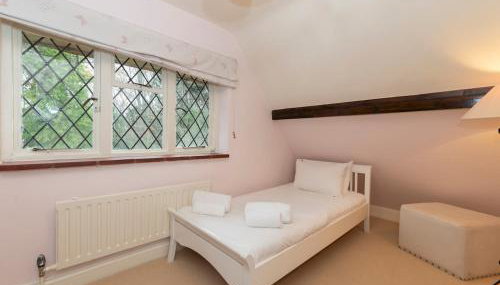 Luxurious Country House with Cinema Games Room - Pass the Keys - Foto 5, Other