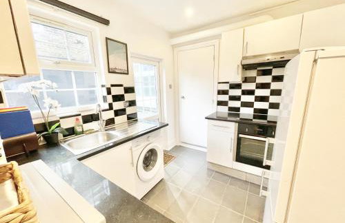 Wembley Royal Residence - Free Parking - Foto 26