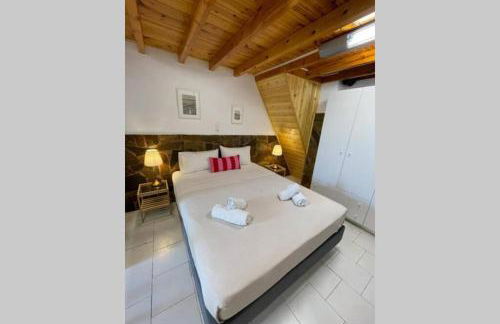 PANOS ROOMS Central loft studio near the beach - Foto 10