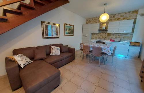 IZZ1 Apartments - Loft Serramazzoni - Foto 6