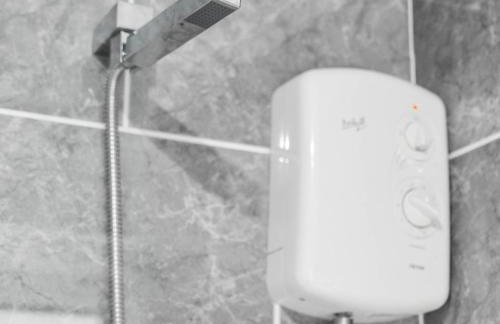 Stylish 3 Bedroom House - Pool & Tennis Table - Garden - Off Street Parking 782S - Foto 28