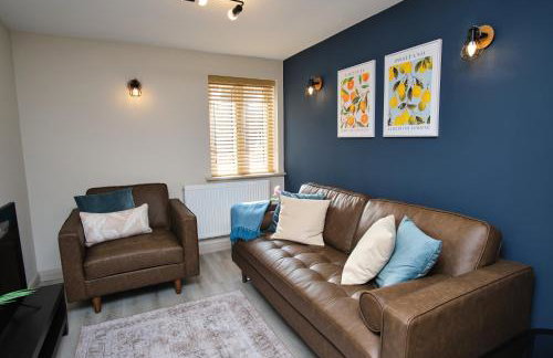 Spacious 4 Bed House Sleeps 6 Parking Garden in Loughborough - Foto 15