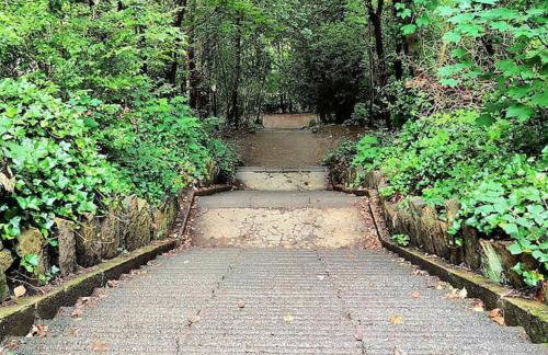 *F1*5GH* Setup for your most relaxed & amazing stay + Free Parking + Free Fast WiFi * - Foto 32