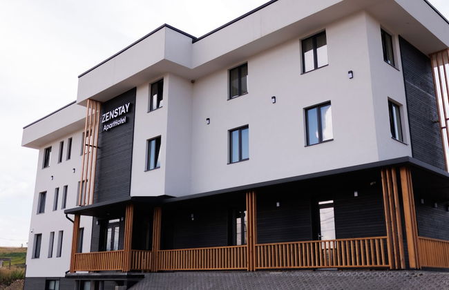 ZenStay ApartHotel - Foto 27