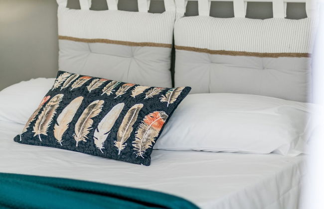 JOIVY Modern 1-Bed Flat W/Balcony - Foto 13