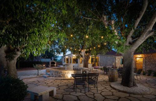 Tosic Estate - Villa, Vineyards and Winery - Foto 45